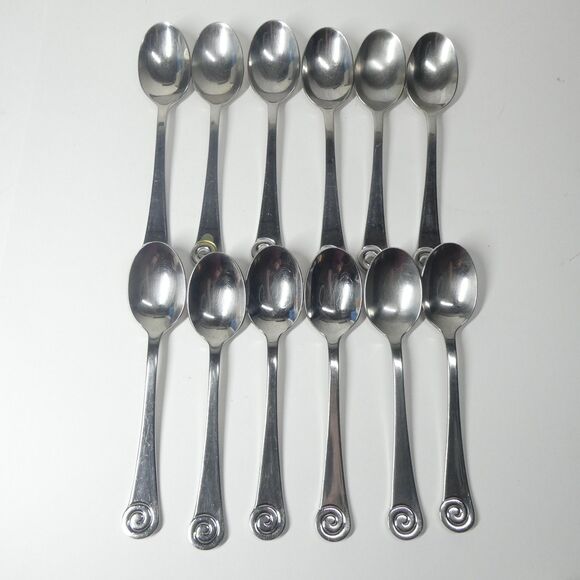 Robert Welch Ammonite 12 Place Oval Soup Spoons Stainless Flatware Helmick Korea - Picture 1 of 9